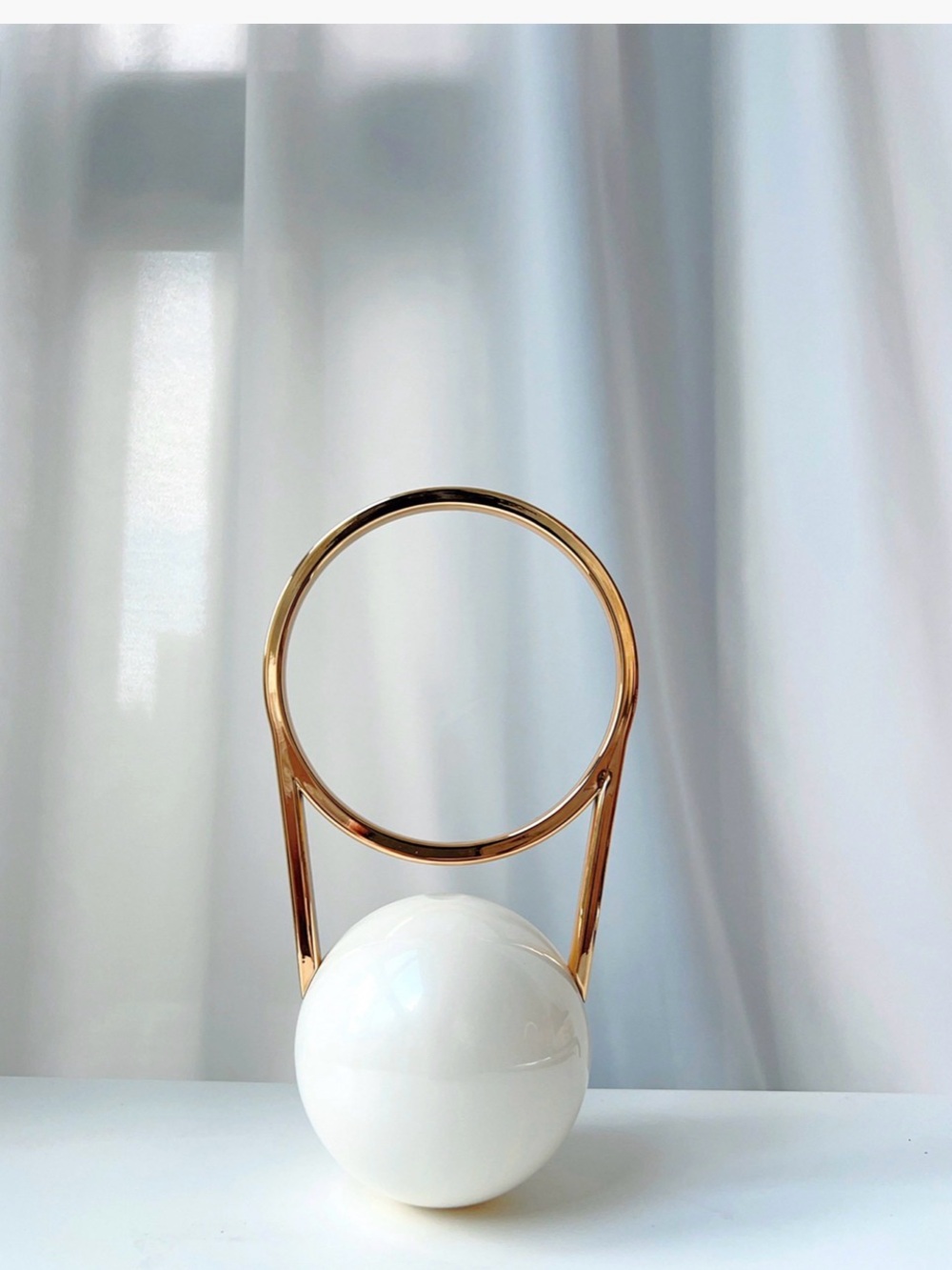 A Classy Chic Boutique Gold-Accented White Sphere Handbag - Picture 6 of 8